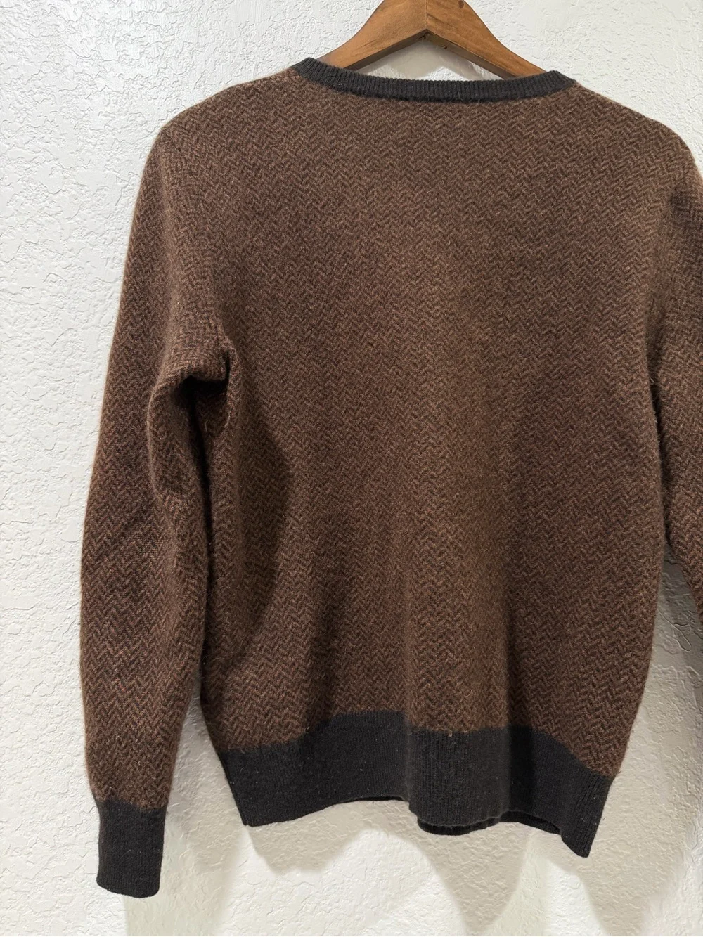 J.Crew Men’s Cashmere Herringbone Jacquard Crewneck Sweater Size Medium